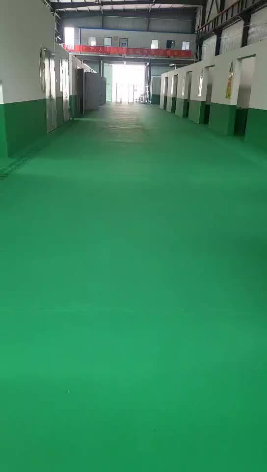 Environmentally friendly water-based epoxy floor paint is non-toxic, low-odor, wear-resistant and non-slip. It is suitable for wet basements, garages, factories and workshops. It is easy to apply and can be used immediately after application.
