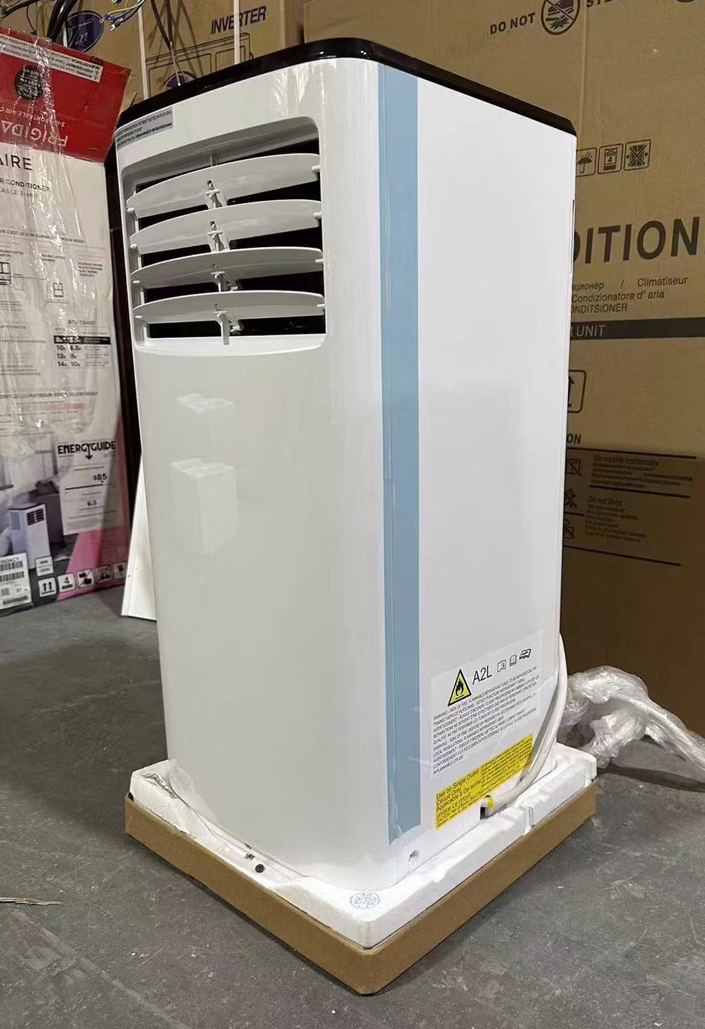 Suitable for office/rental/home use, portable air conditioner, punch-free installation, small space cooling solution