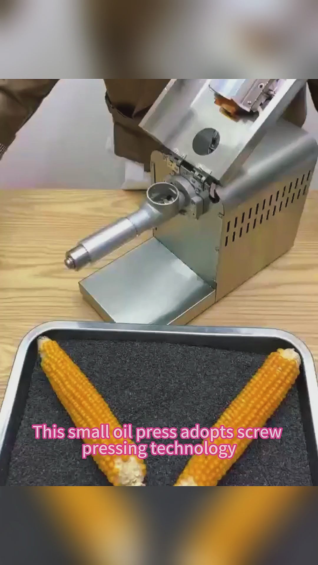 Portable Oil Press Machine for Seeds Nuts Cold Hot Dual Function